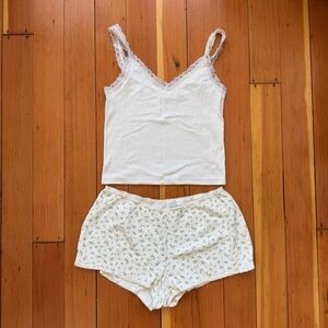Brandy Melville Sleep Set